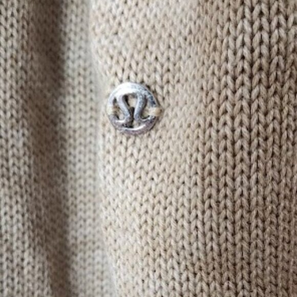 Lululemon Women's Sweater Size Large - Picture 4 of 5